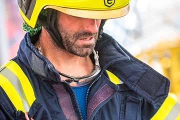 Los Bomberos de Gran Canaria se estrenan con un vehículo en vertical en el Encuentro Nacional de Rescate en Accidentes de Tráfico/TA.